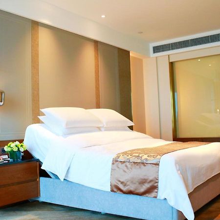 Grand Metropark Hotel Chongqing Exterior photo